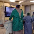 I da kupi 100 pokretnih ambulanti, ko bi u njima radio: Vučićeva „zdravstvena ofanziva“ u predizbornoj kampanji