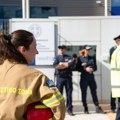 (Foto, video) Četiri osobe zarobljene u ruševinama! Srušila se zgrada u Atini, jake vatrogasne snage na licu mesta