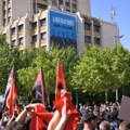 Pojačano prisustvo policije oko zgrade Vlade u Prištini nakon protesta pristalica OVK zbog presude u Hagu