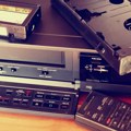 Sećate se VHS kaseta? Jugoslavija je htela svoj video-rekorder, ali je veliki plan ugašen u Nišu