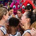 Emocije na sve strane: Košarkašice Srbije kroz dramu pobedile Crnu Goru na Evropskom prvenstvu, pa to proslavile burno (foto)