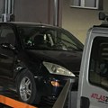Ovo je automobil koji je udario dete u Milanovcu: Muškarac uleteo među ljude, bacio mališana, pukla šoferka FOTO
