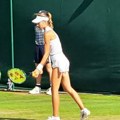 Srpsko tenisko čudo gazi: Luna (14) u četvrtfinalu Banjaluke, izbacila dva puta bolje rangiranu igračicu!
