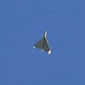Ovako je sinoć izgledalo nebo iznad Moskve: Zvuk ukrajinskih dronova čuo se širom prestonice
