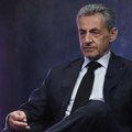 Nakon tri nedelje u zatvoru: Nikola Sarkozi napisao knjigu o svom iskustvu, ide i na turneju