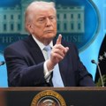 Amerika 100 odsto operativna, Teheran 100 odsto precrtan: Tramp objavio grafikon, pa se žestoko narugao Iranu (foto)
