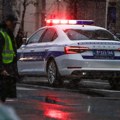 Tinejdžer (15) na motoru pravio haos na ulicama Niša, bez vozačke dozvole jurio kroz crvena svetla bežeći od policije