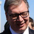 Vučić kaže da se nije uplašio i da ide u Crnu Goru