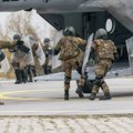 Kfor vežbao odbranu Visokih Dečana: Oklopna vozila, helikopteri, pogledajte kako je to izgledalo (foto)