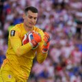 Zvanično: Livaković potpisao za Barselonu