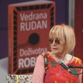"Teško mi je da procenim kome sam hteo da skrenem misli sa bolesti, sebi ili njoj": Prvo oglašavanje sina Vedrane Rudan