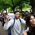 Protest "Izbori se" ispred Suda: Na izborima na kojima nisu manjkale nepravilnosti, izabrana najgora institucija (FOTO i VIDEO)