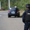 Претреси на више локација у Звечану и Зубином Потоку