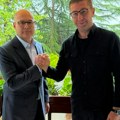 Vučević u Skoplju sa predsednikom Vlade Severne Makedonije Mickovskim