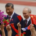Putin dočekan topovskom paljbom u Pekingu; "Dragi prijatelju..." VIDEO