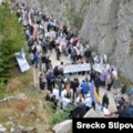 Obilježavanje godišnjice strijeljanja više od 200 logoraša na Korićanskim stijenama, u srednjoj Bosni