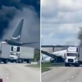 Avion izleteo sa piste, pokosio vozila i buknuo u plamenu: Više osoba povređeno u nesreći u Majamiju (video)