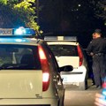 Pucnjava U Sjenici uznemirila građane: Demolirali mu kafanu, a gazda onda zapucao, pa krenula jurnjava automobilima kroz grad