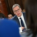 Vučić iz Praga: Želimo bolje rezultate; Bez veće stope rasta nema većih plata i penzija