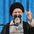 Ajatolah umire, sprema se naslednik; Ko je zapravo nemilosrdni iranski vrhovni vođa, Ali Hamnej?