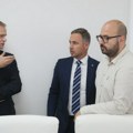 Danas sastanak većine stranaka parlamentarne opozicije i organizacija civilnog društva, ali bez studenata u blokadi