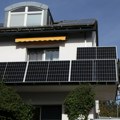 Plug-in solarni paneli popularni u Evropi: Zbog rata u Iranu sve više zemalja ih uvodi, koliko stvarno smanjuju račune