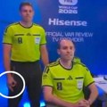 Skandal na SP? FIFA istražuje sporan gest sudije u VAR sobi