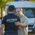 Dočekani vatrogasci koji su gasili požare u Francuskoj