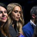 Sinerova devojka otkrila koji problem ima sa njim