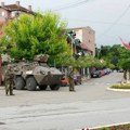 У Звечану мирно, Срби настављају протест