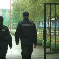 Pretio nastavniku osnovne škole u Beogradu! Tražio da njegovoj ćerki zaključi višu ocenu: Uhapšen otac, određeno mu…