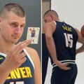 Jokić stigao u Ameriku, pa odmah napravio šou! Smejao se bez prestanka, a NBA liga oduševljena! (video)