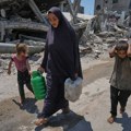 Hamas će dozvoliti pomoć taocima ako Izrael obustavi vazdušne napade i otvori humanitarne koridore