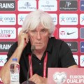 (Video) Srpski trener držao konferenciju tokom zemljotresa Sve se treslo nakon poraza Grčke