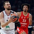Ledej vodio Olimpiju do još jedne pobede u Beogradu, Zvezda poklekla u poslednjoj četvrtini