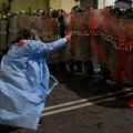 Žestok sukob policije i demonstranata: Povređeno 75 ljudi, potresne scene iz prestonice Perua