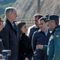 Španski kralj Felipe VI i kraljica Leticija obišli mesto železničke nesreće u Kordobi
