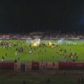Trenutak napada na fudbalere Radničkog 1923 nakon sinoćnje utakmice