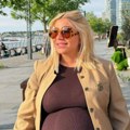 "Šta smo sve prošli, uplašila sam se kad je ušla u salu": Oglasila se majka Dee Đurđević, otkrila šta misli o zetu