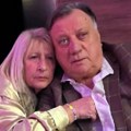 Nikad viđene fotografije Halida Bešlića: Sin Dino slomljen nakon smrti oba roditelja, podelio porodične uspomene i rastužio…