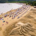 Magične fotografije Rajske plaže: Pogledajte kako izgledaju „loparska čudovišta“ (FOTO)