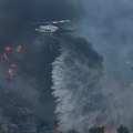 Požar na Rodosu se oteo kontroli Gore hoteli i kuće, opšta evakuacija sa ostrva, vojska poslala armadu u pomoć