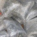 Hapšenje u Sremskoj Mitrovici u stanu pronađeno skoro četiri kilograma droge