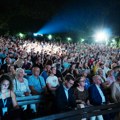 Otvoren festival na Paliću: Zvižduci za zvaničnike, nagrada za Anicu Dobru