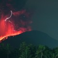 Eruptirao vulkan na Havajima: Naučnici uzimaju uzorke lave VIDEO