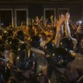 VIDEO: Guranje građana i policije u Kosjeriću zbog biračkih spiskova, opozicija ne odustaje