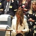 Ceo svet bruji o postupku Melanije Tramp: Ponizila prvu damu Ukrajine, a pre toga molila za pomoć