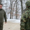 Gašić obišao pripadnike Vojske Srbije u Kopnenoj zoni bezbednosti