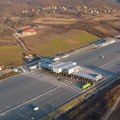 Miran dan na graničnim prelazima Bez većeg zadržavanja i na rampama auto-puteva i na putničkim terminalima evo gde se najduže…
