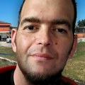 Ovo je Marko koji je stradao u stravičnoj nesreći u Mladenovcu! Otac četvoro dece "audijem" udario u autobus, sumnja se da je…